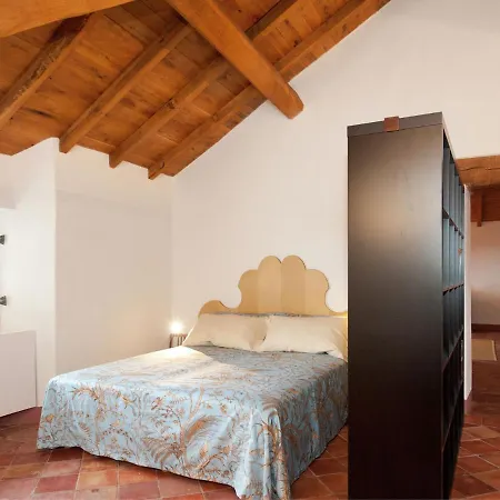 A Castle In Wine Country * Rocca Grimalda