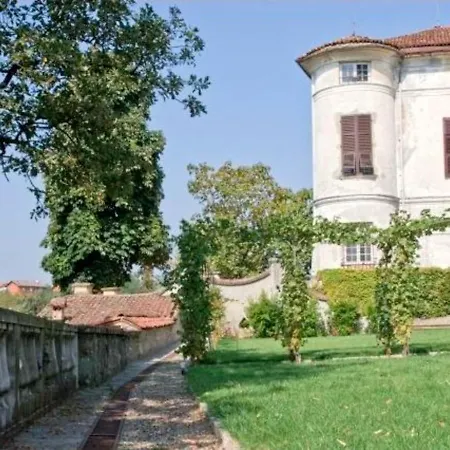 別荘 A Castle In Wine Country *